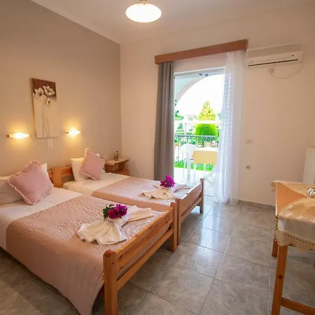Otel Neraida Village
