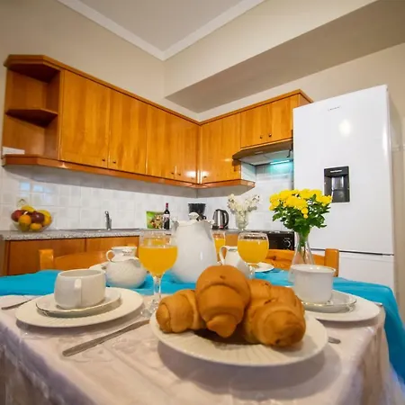 Neraida Village מלון *